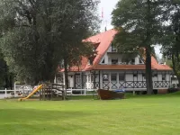 Hotel SeeLodge im Wald und Seegut Kremmen - Brandenburg / Bildquelle: Hotelier.de