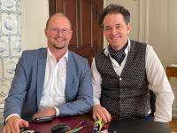 Nils Betschart und Oliver Meyer, Gründer Hotel DigIT Services AG. / Bildquelle: HotelPartner Revenue Management